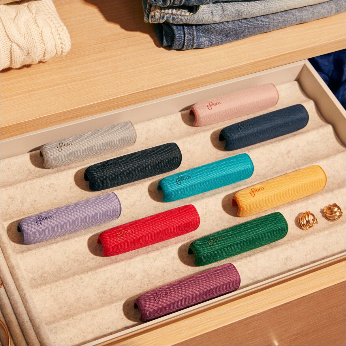 Ploom AURA Back Covers with Ocean Blue and other color options.